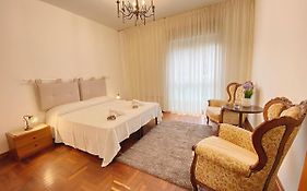 Elegante Appartamento A Cefalu
